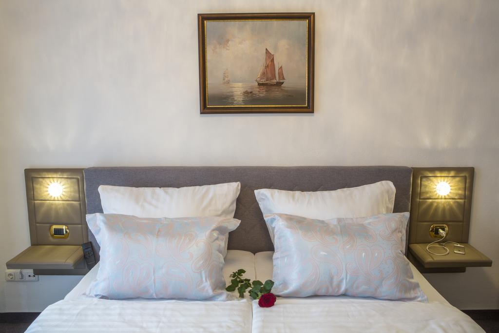 Golden Gapa Central Apartment 4 Garmisch-Partenkirchen Rum bild