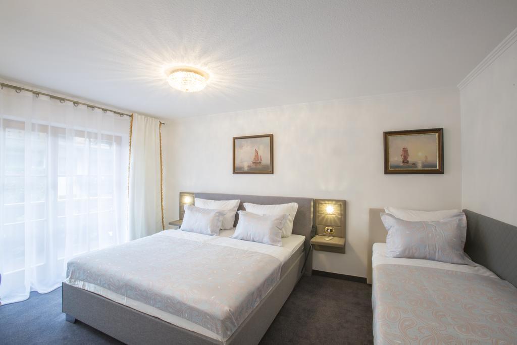Golden Gapa Central Apartment 4 Garmisch-Partenkirchen Rum bild