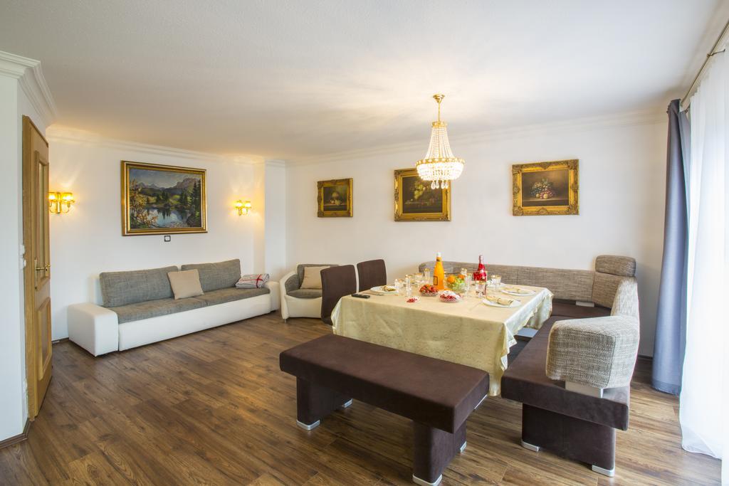 Golden Gapa Central Apartment 4 Garmisch-Partenkirchen Rum bild