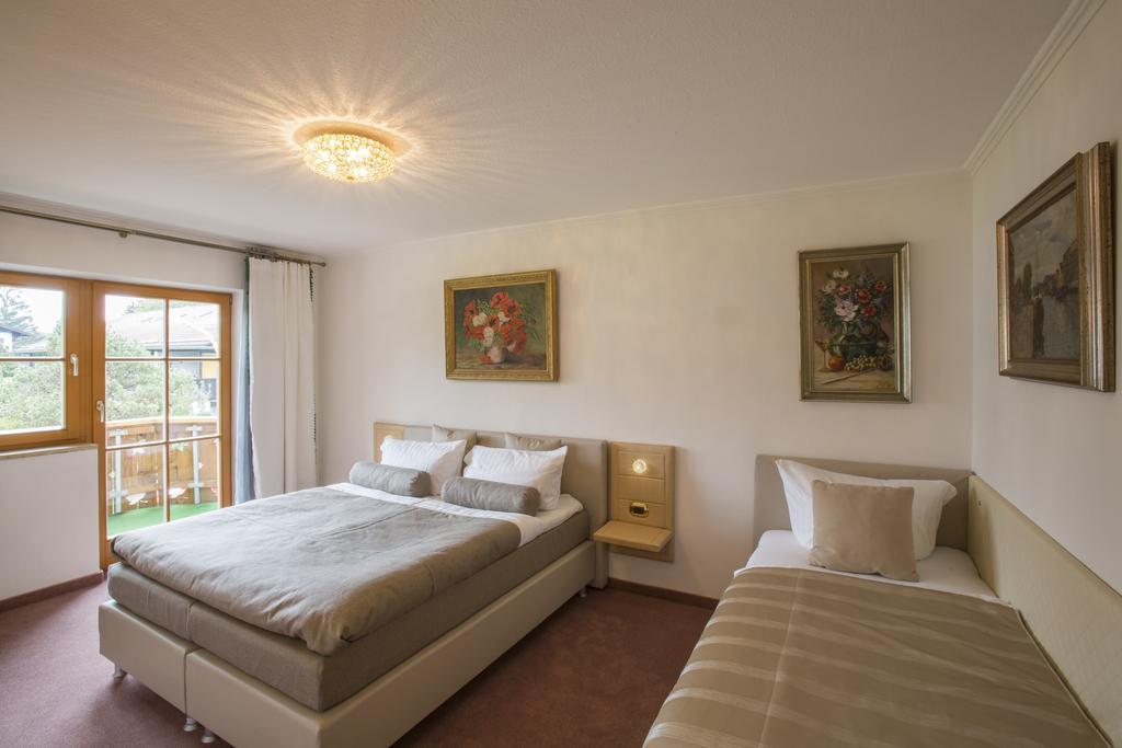 Golden Gapa Central Apartment 4 Garmisch-Partenkirchen Rum bild